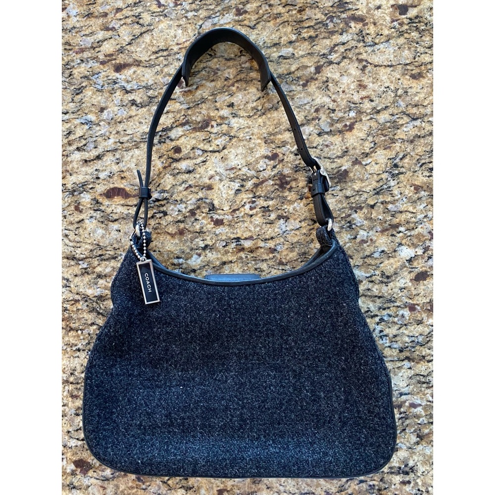 Coach wool and leather purse, excellent condition!